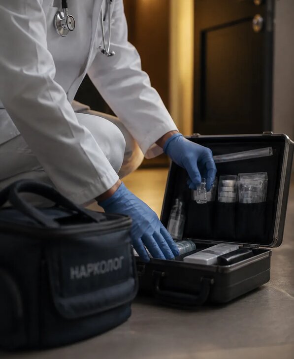 Круглосуточный выезд нарколога в Новоалтайске на дом для помощи